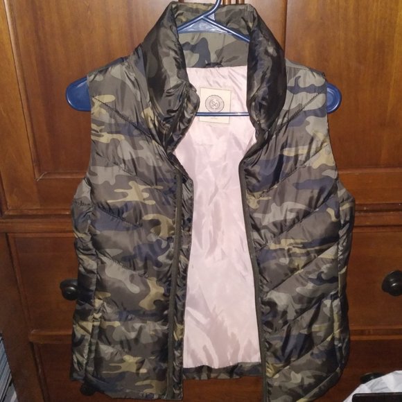 SO Jackets & Blazers - Green & pink Camouflage Juniors vest